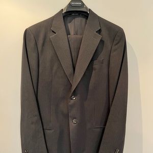 Men's Armani Collezioni Dark Grey Wool Suit